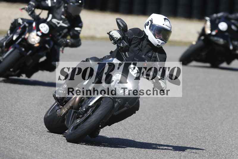 /01 02.04.2026 MAZ ADR/Gruppe rot/47